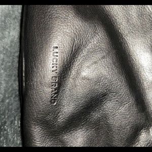 Gently used crossbody Lucky Brand